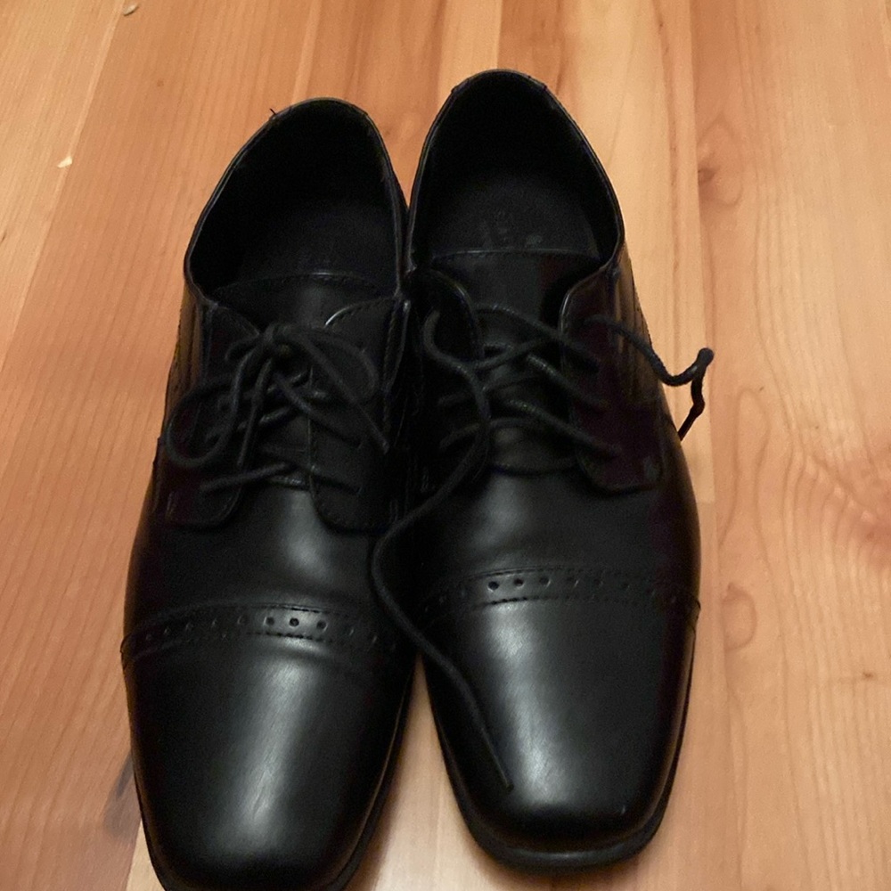 Stafford jr shoes size 7 like new
